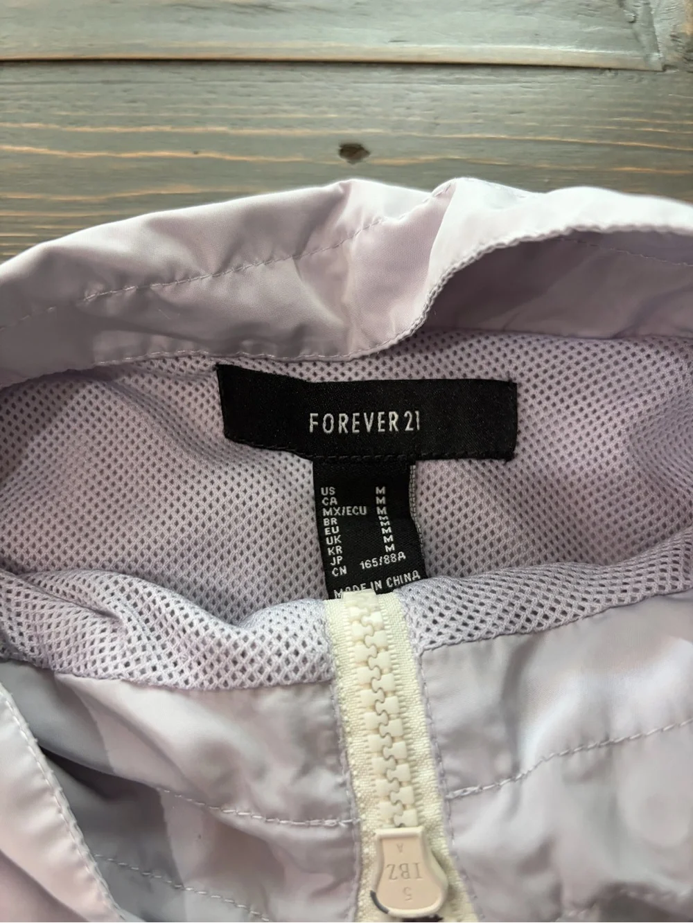 Forever 21 Women’s Medium Lavender Colorblock Windbreaker Jacket